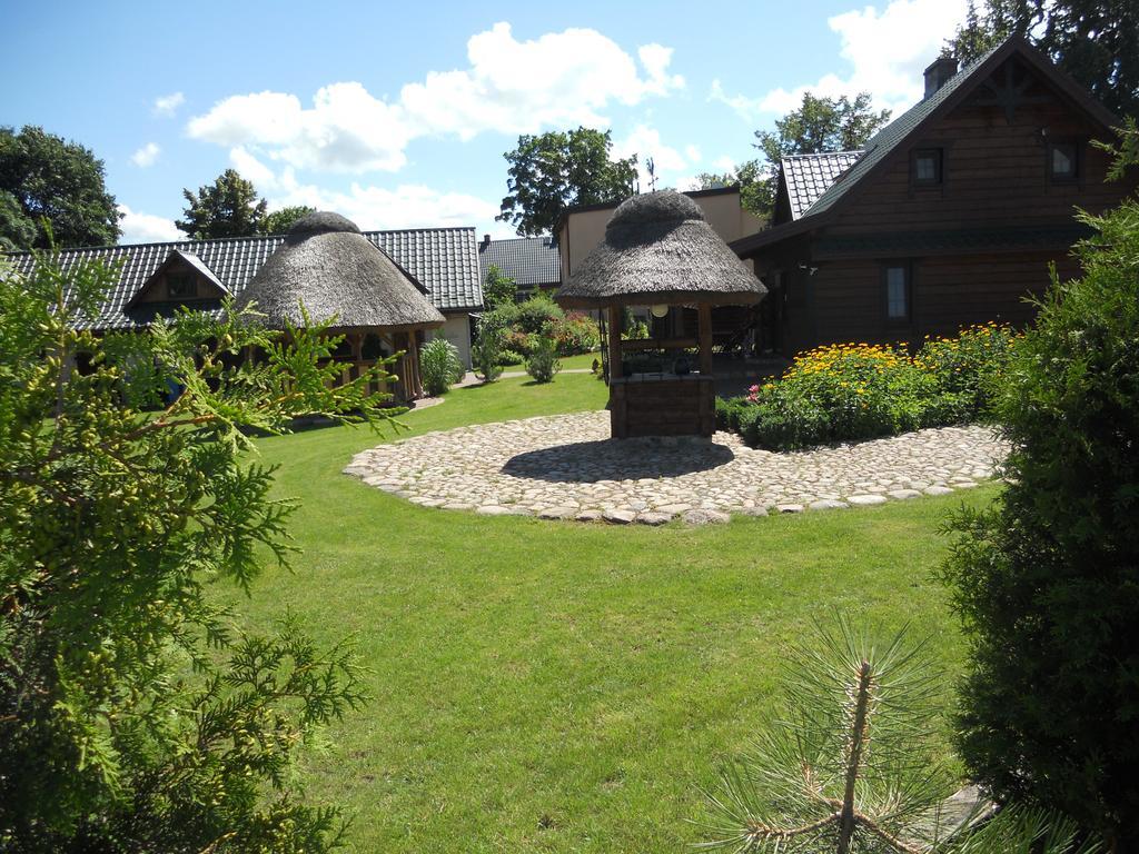 Dom Pod Lipa Villa Jaminy Kültér fotó